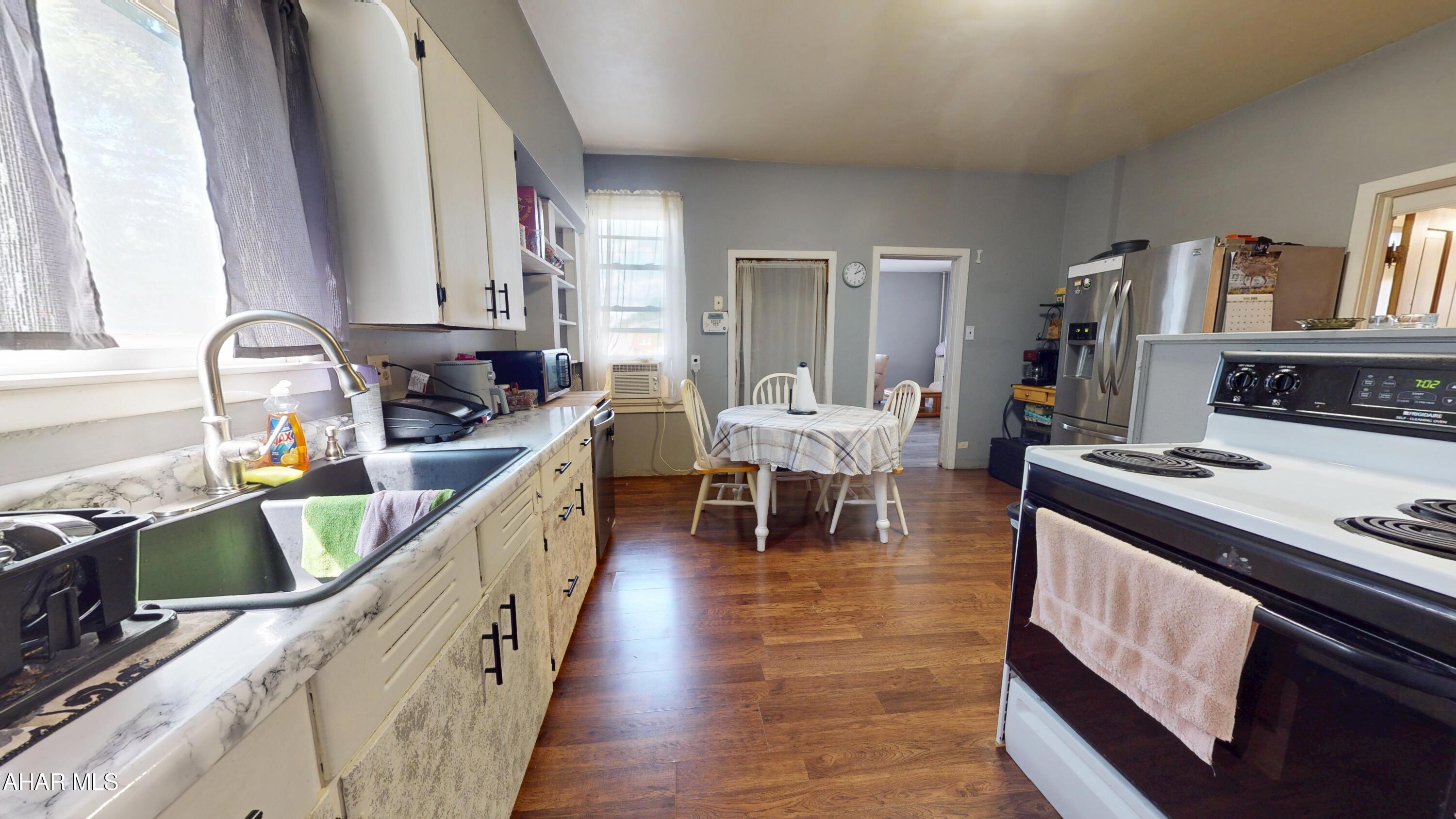 20 West 3rd Street Everett, PA 15537 - Photo 17 of 47