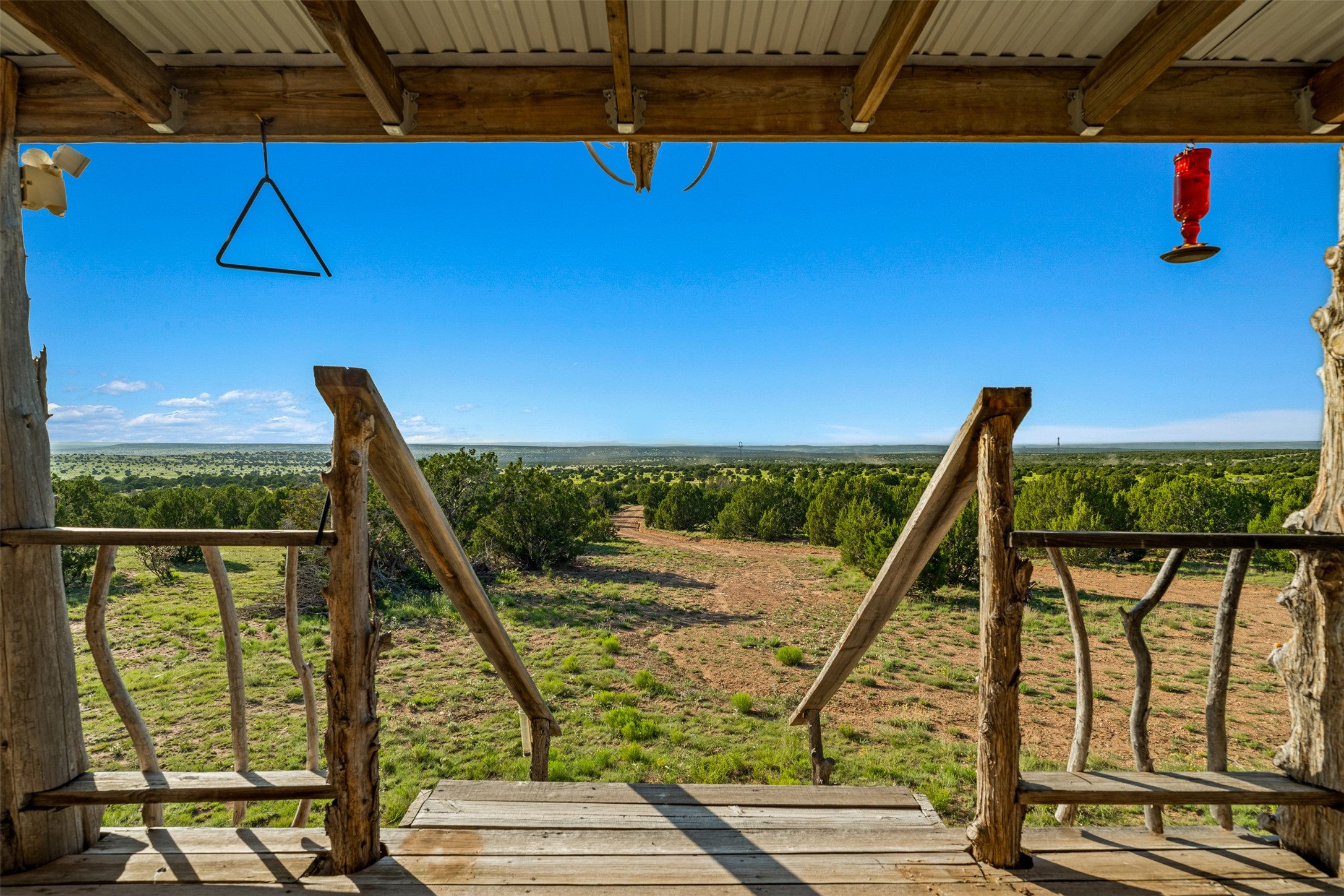 4221 Palo Amarillo Road Santa Rosa, NM 88435 - Photo 6 of 78 PORCH VIEW