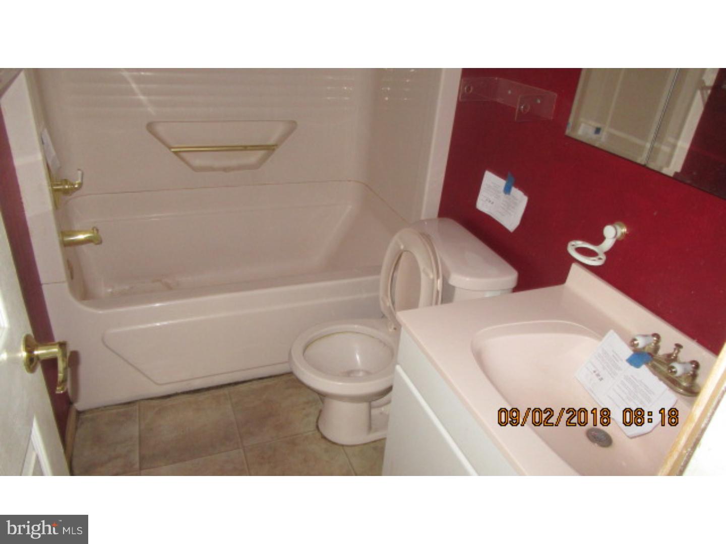 58 Wayside Road Berlin, NJ 08009 - Photo 10 of 13 Bathroom