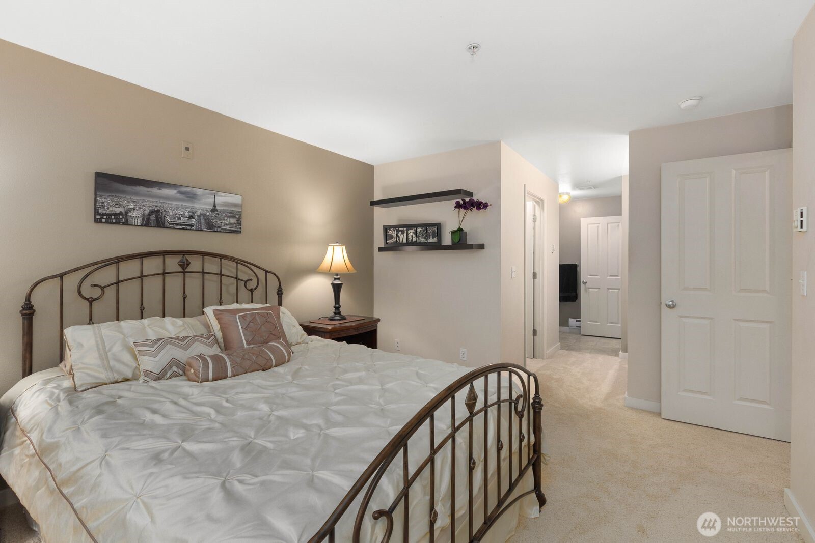 15325 Southeast 155th Place, Unit V2 Renton, WA 98058 - Photo 17 of 36