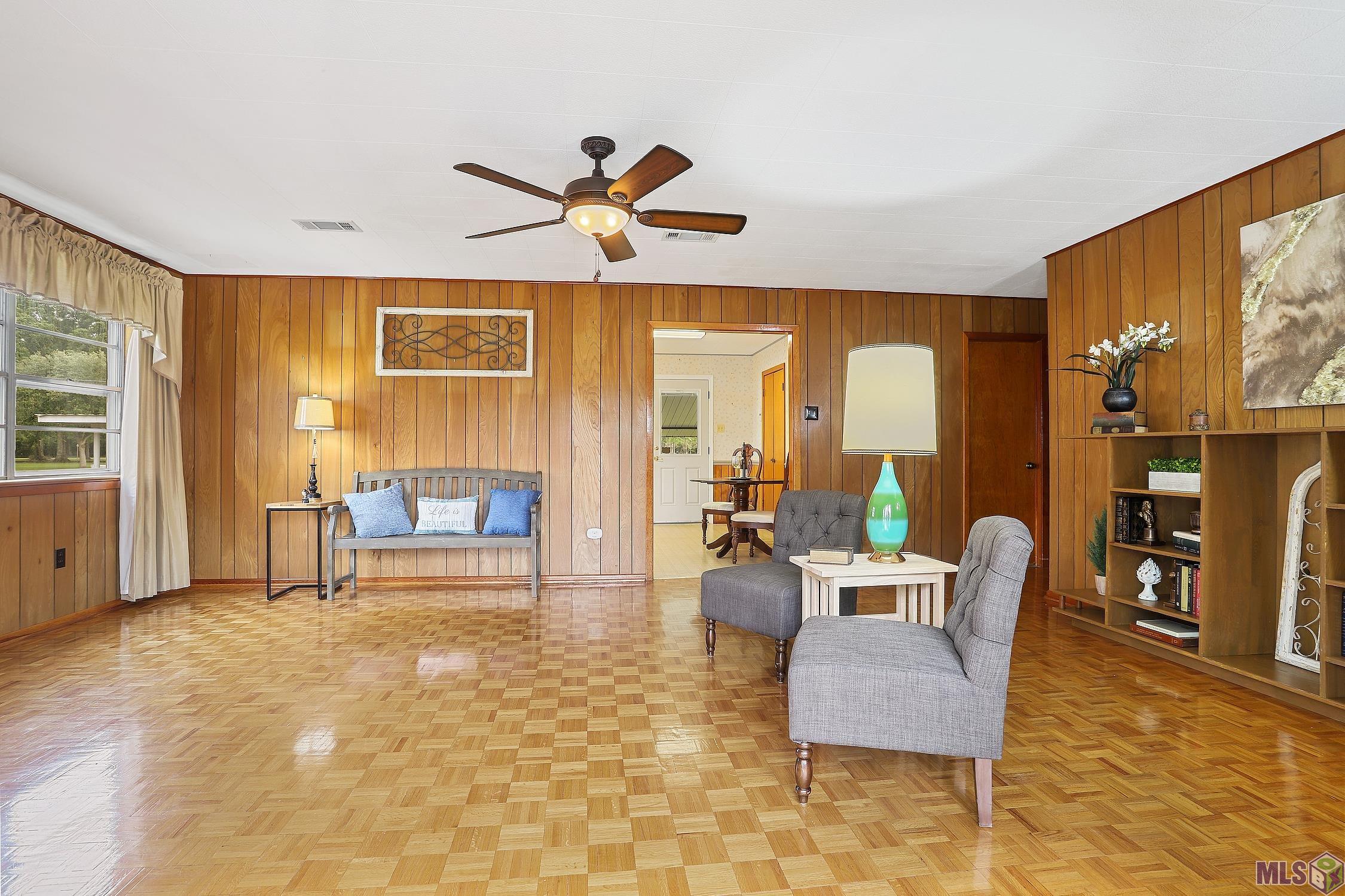 13070 Seles Point Road St. Amant, LA 70774 - Photo 5 of 24 Gallery Image 5