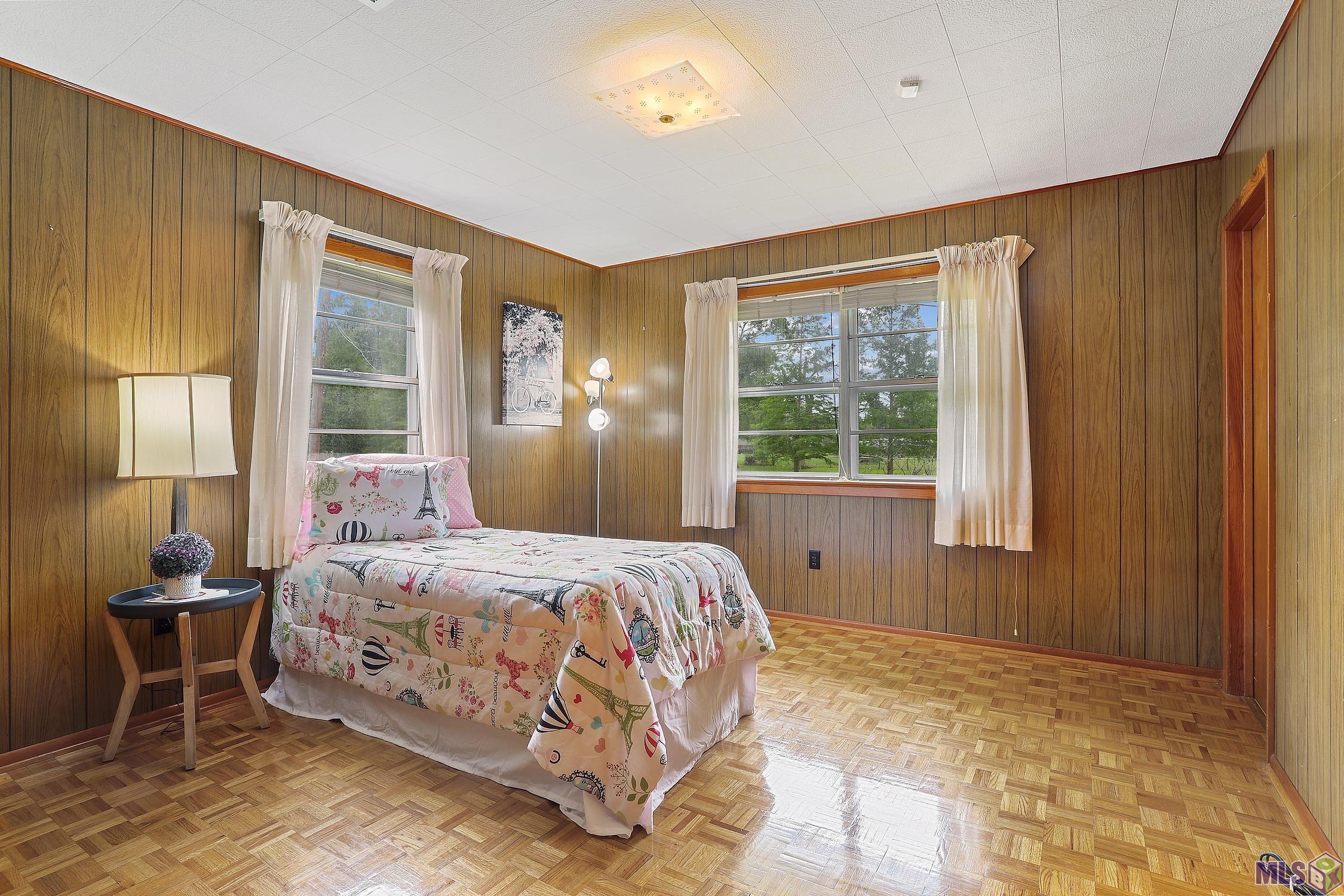 13070 Seles Point Road St. Amant, LA 70774 - Photo 9 of 24 Gallery Image 9
