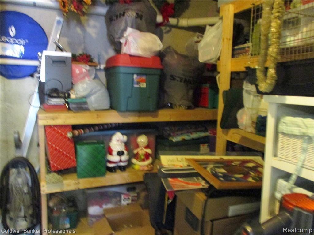 8926 South Durand Road Durand, MI 48429 - Photo 44 of 67 41 STORAGE.JPG