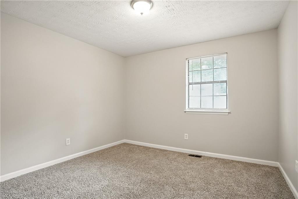 1104 To Lani Farm Road Stone Mountain, GA 30083 - Photo 19 of 40