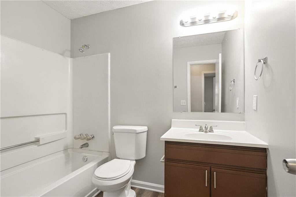 1104 To Lani Farm Road Stone Mountain, GA 30083 - Photo 21 of 40