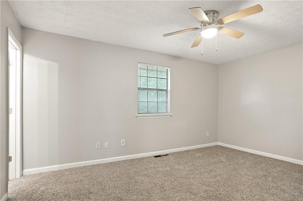 1104 To Lani Farm Road Stone Mountain, GA 30083 - Photo 22 of 40