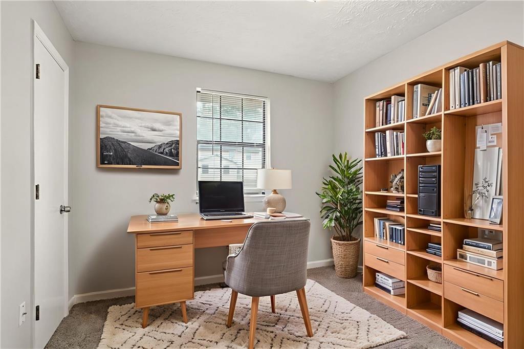 1104 To Lani Farm Road Stone Mountain, GA 30083 - Photo 6 of 40