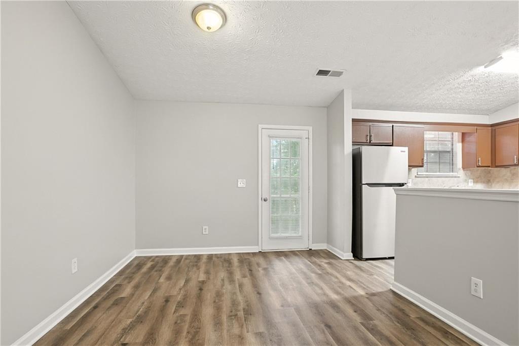 1104 To Lani Farm Road Stone Mountain, GA 30083 - Photo 9 of 40