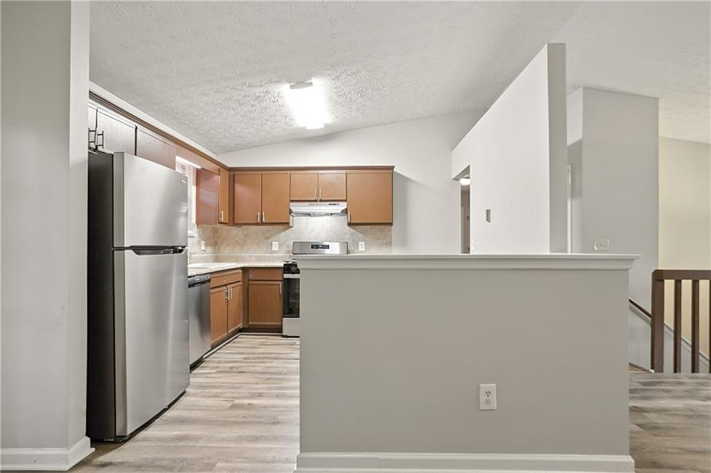 1104 To Lani Farm Road Stone Mountain, GA 30083 - Photo 10 of 40