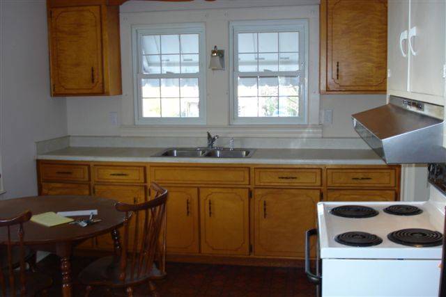 415 Perry Road Greenville, SC 29609 - Photo 7 of 12 Gallery Image 7