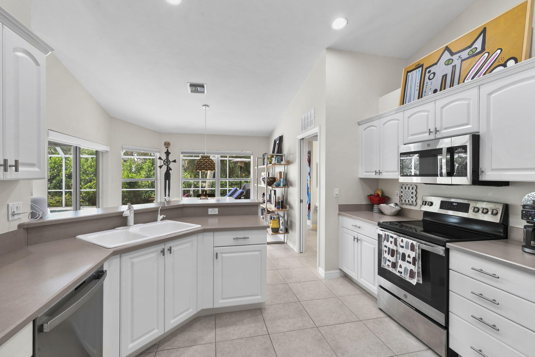 1489 Bermuda Road Marco Island, FL 34145 - Photo 13 of 45 12-web-or-mls-1F3A5828