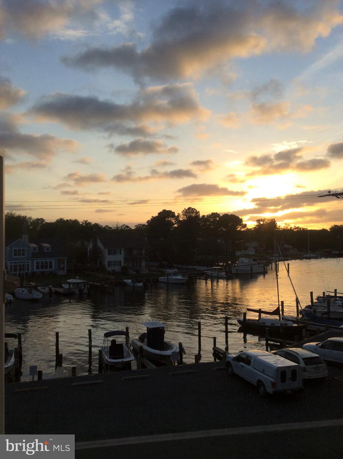 507 West Harbor Road St. Michaels, MD 21663 - Photo 23 of 25 Harbor view at sunset.