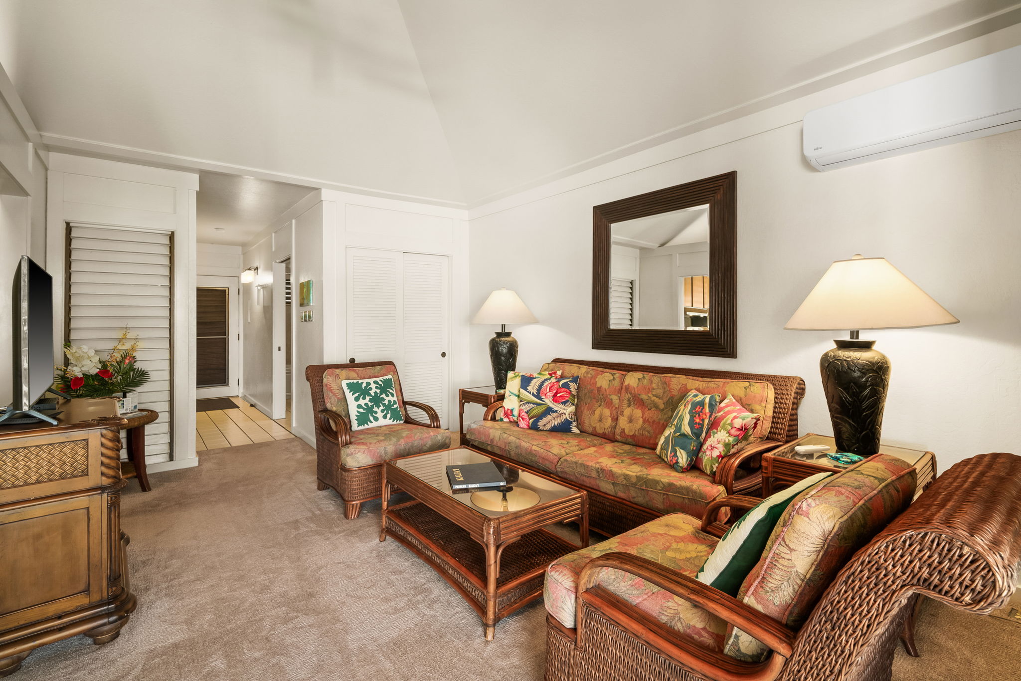 2253 Poipu Road, Unit 55 Koloa, HI 96756 - Photo 2 of 21 a living room with furniture
