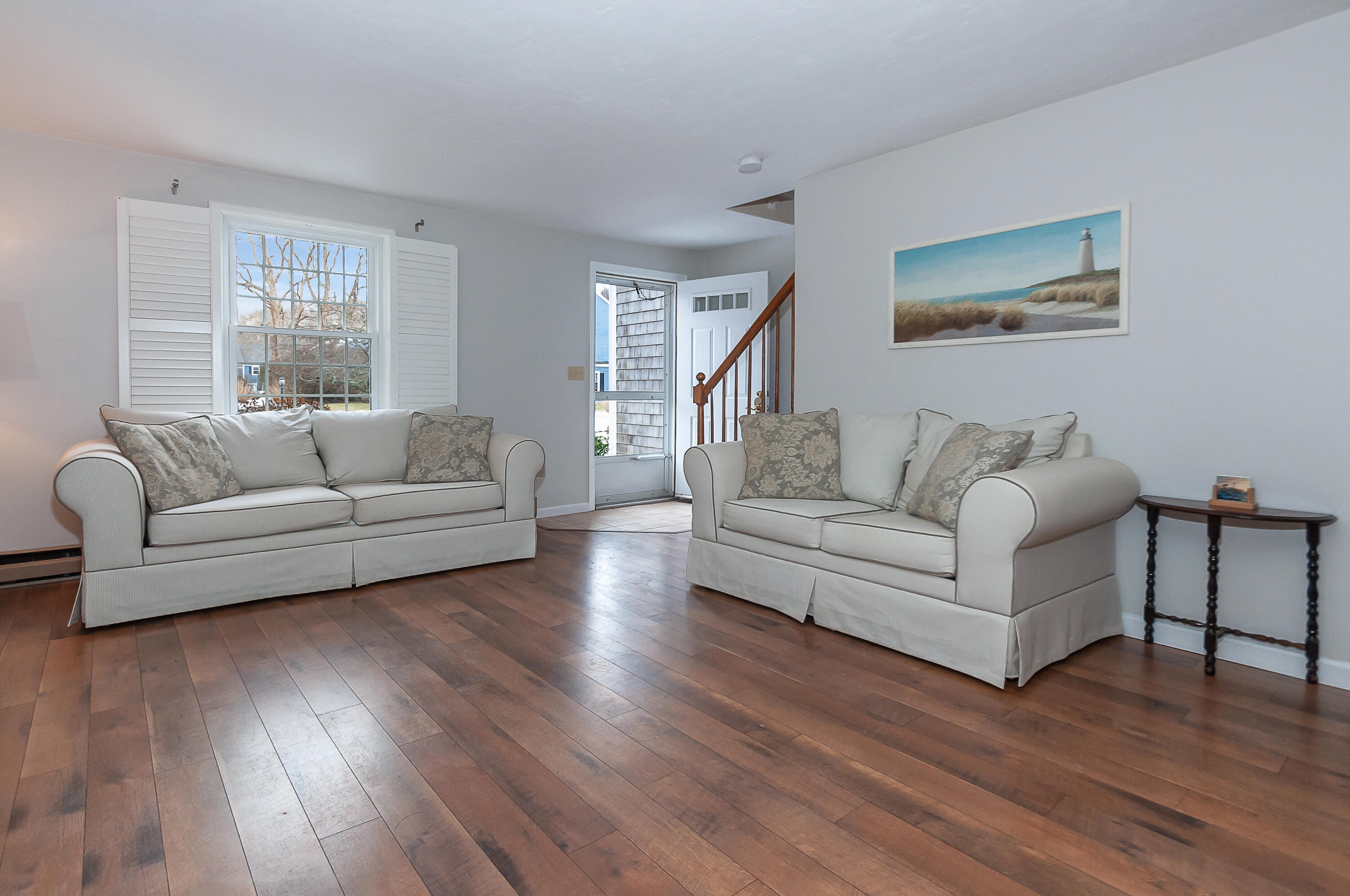 36 Atkins Road, Unit E6 East Sandwich, MA 02537 - Photo 4 of 30 a living room with furniture and a wooden floor