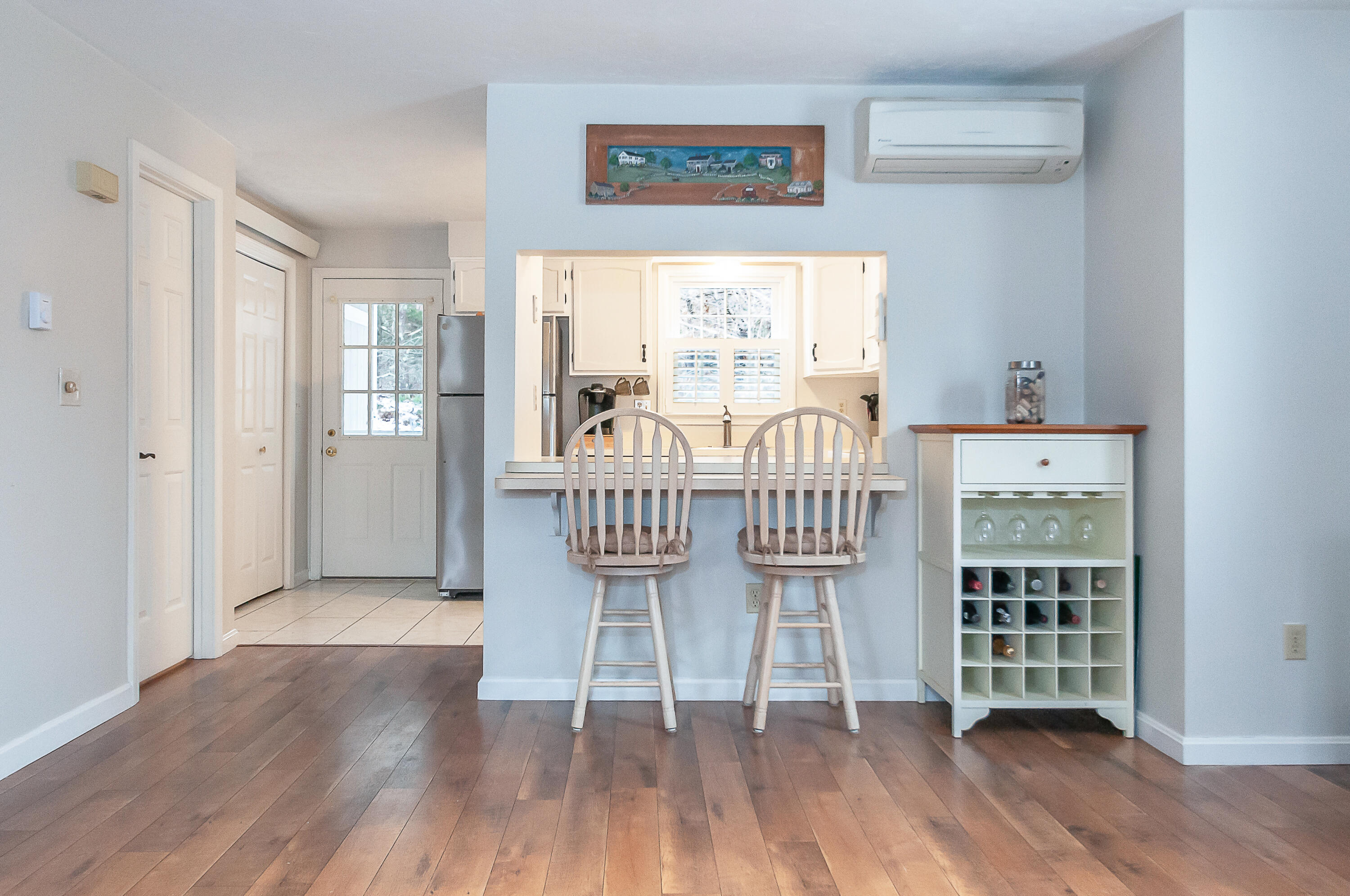 36 Atkins Road, Unit E6 East Sandwich, MA 02537 - Photo 8 of 30 a view of a room with furniture and wooden floor