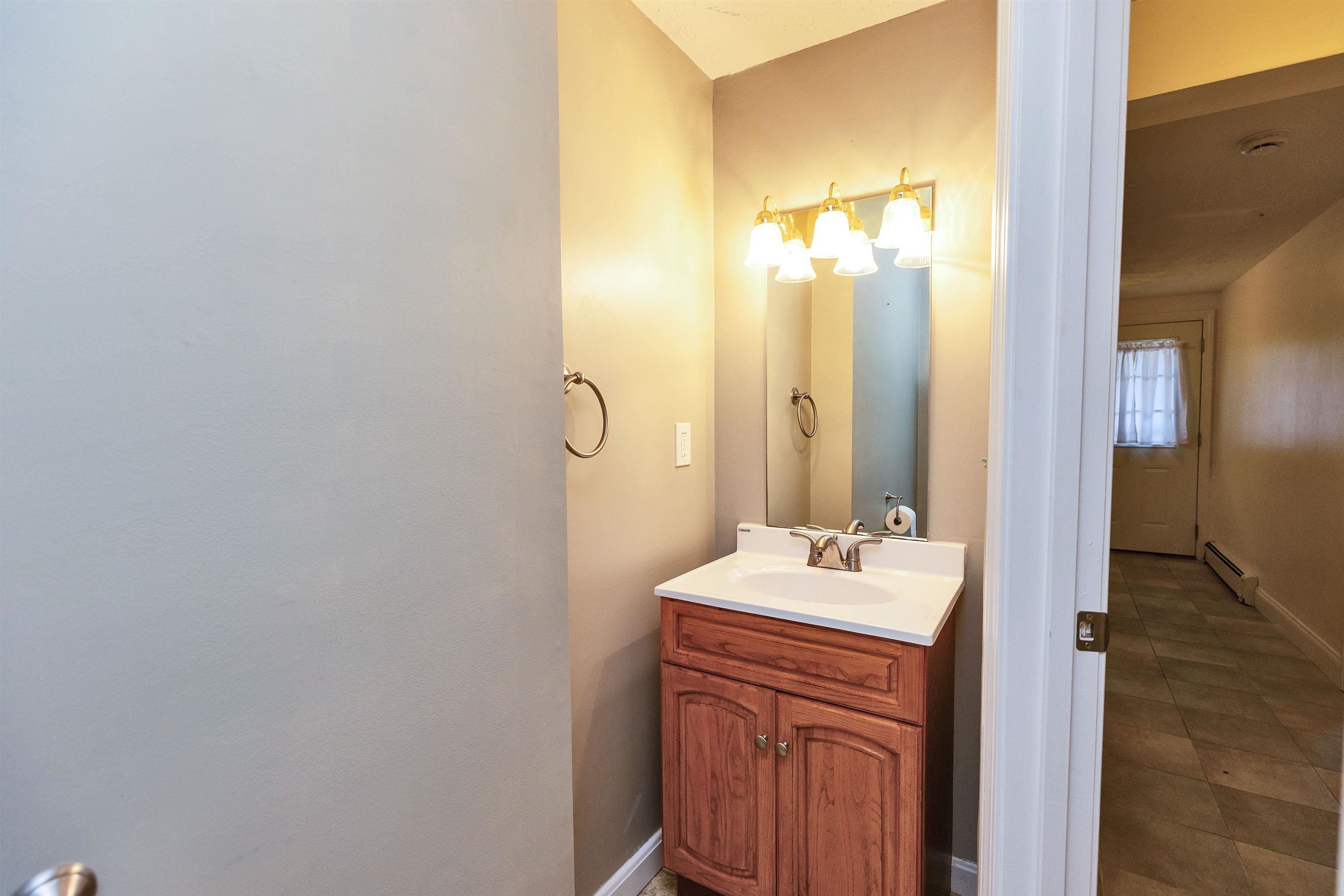 42 Cromwell Drive, Unit 19 Rindge, NH 03461 - Photo 34 of 39