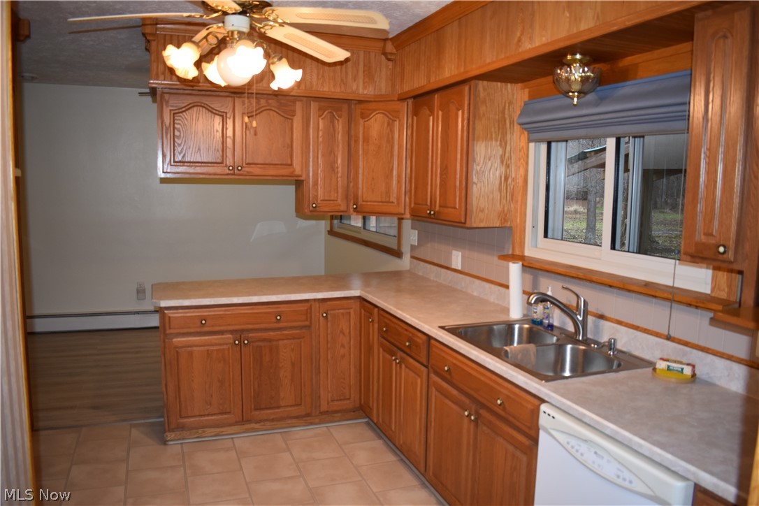 3213 Center Road Ashtabula, OH 44004 - Photo 12 of 31