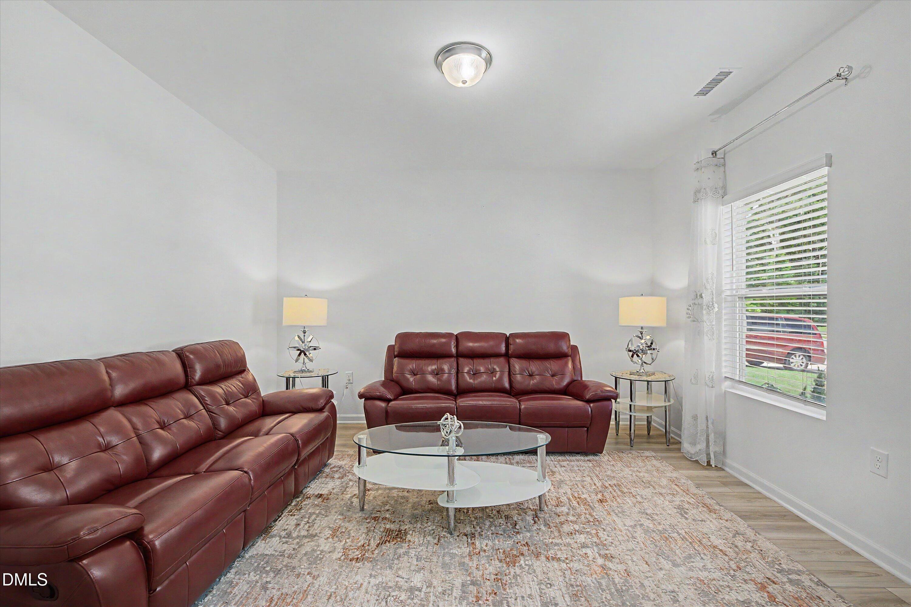 3804 Tritonville Way Raleigh, NC 27616 - Photo 8 of 60 08-3804 Tritonville (24)