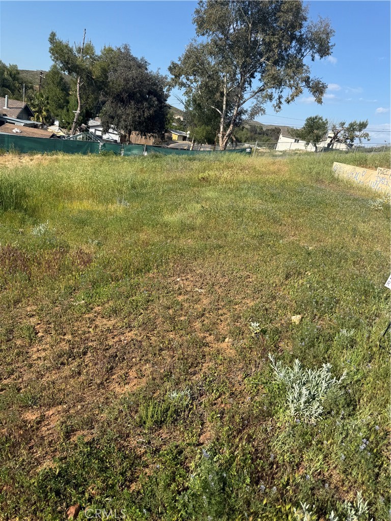 23816 Johnson Lane Menifee, CA 92587 - Photo 2 of 5