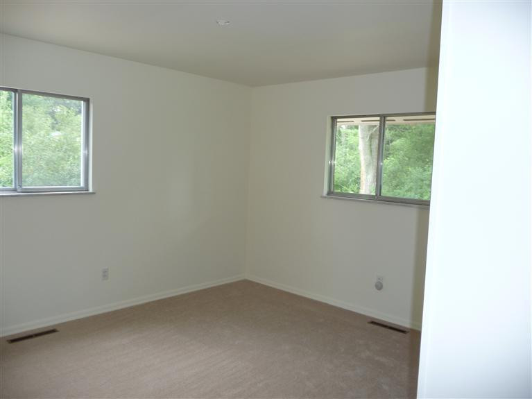 490 North Zeeb Road Ann Arbor, MI 48103 - Photo 11 of 24 Photo 11