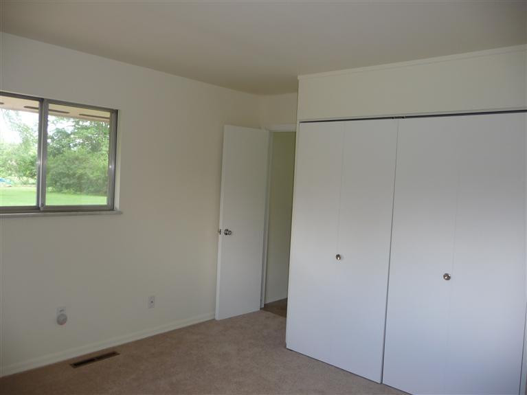 490 North Zeeb Road Ann Arbor, MI 48103 - Photo 12 of 24 Photo 12