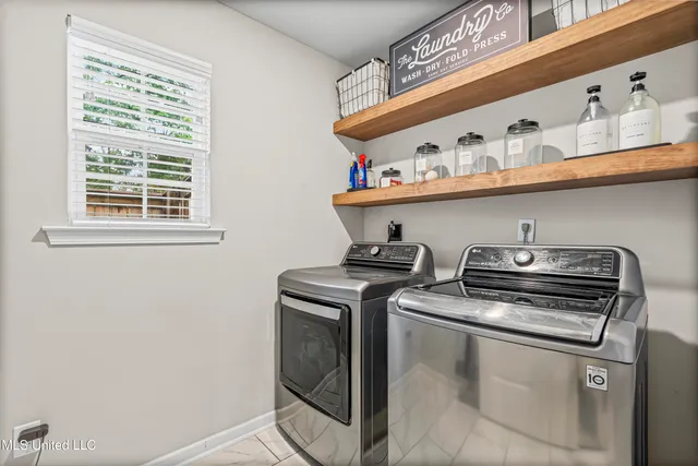 $355,000 | 155 Magnolia Hts Drive, Hernando, MS 38632