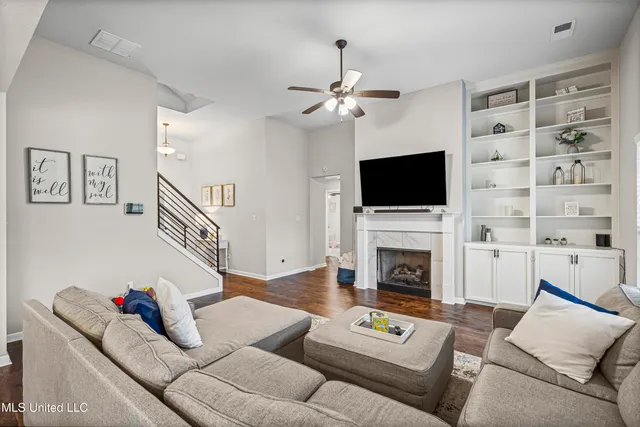 $355,000 | 155 Magnolia Hts Drive, Hernando, MS 38632