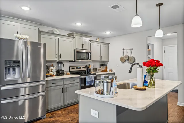 $355,000 | 155 Magnolia Hts Drive, Hernando, MS 38632