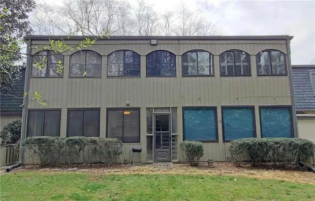 $310,000 | 40 Glenald Way Northwest, Atlanta, GA 30327