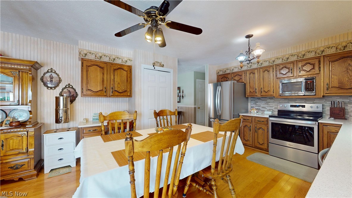 976 Braun Road Belpre, OH 45714 - Photo 14 of 48 STAINLESS STEEL APPLIANCES