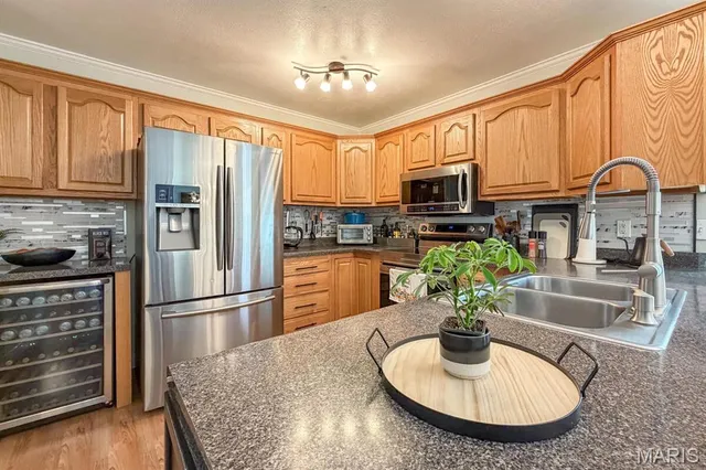 $450,000 | 2532 County Road 2330, Salem, MO 65560