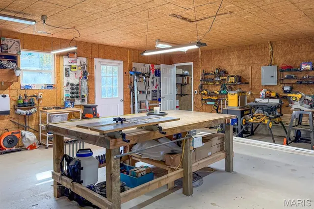 $450,000 | 2532 County Road 2330, Salem, MO 65560