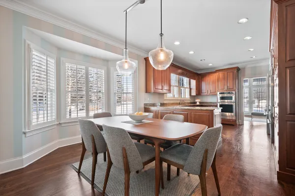 $1,399,000 | 563 Greenway Drive, Lake Forest, IL 60045