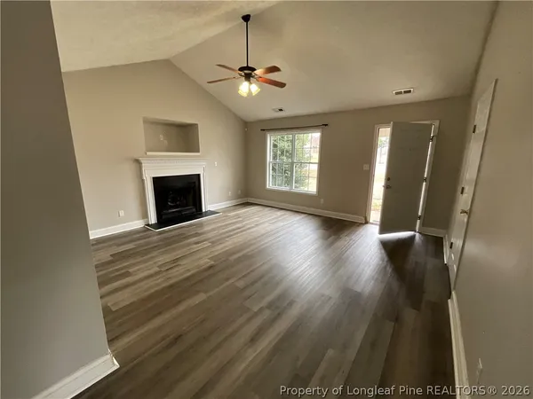 $1,600 | 301 Sanford Court, Raeford, NC 28376