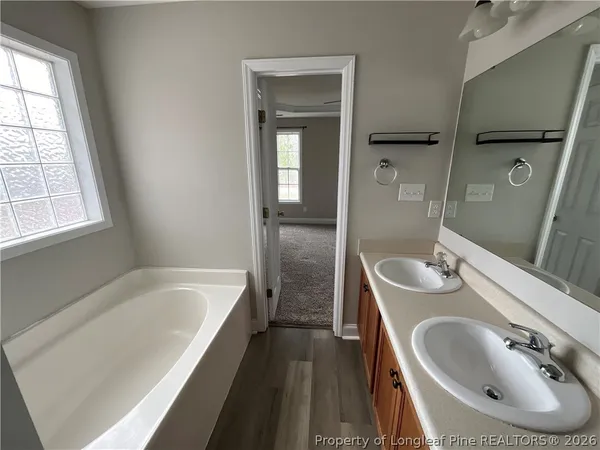 $1,600 | 301 Sanford Court, Raeford, NC 28376