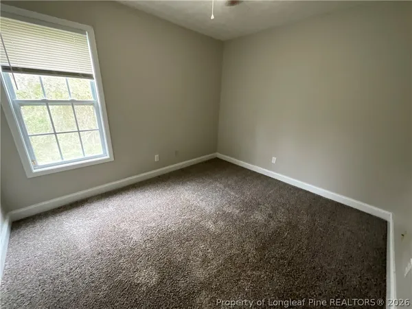 $1,600 | 301 Sanford Court, Raeford, NC 28376