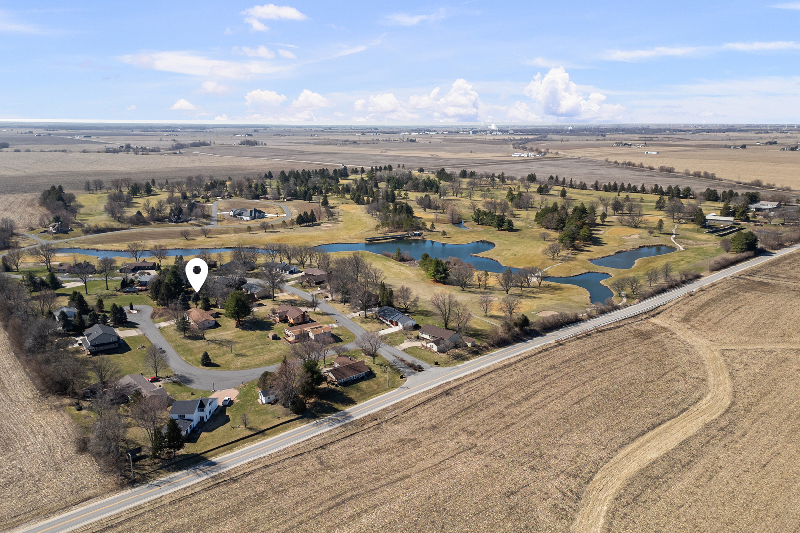 10 Pine Tree Court Kewanee, IL 61443 - Photo 38 of 39 a view of a city