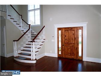 424 Saybrook Road Villanova, PA 19085 - Photo 2 of 12 Foyer