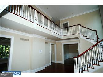 424 Saybrook Road Villanova, PA 19085 - Photo 3 of 12 Foyer