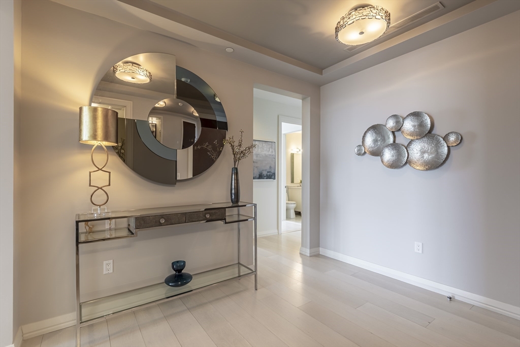 1 Franklin Street, Unit PH1B Boston, MA 02110 - Photo 37 of 42