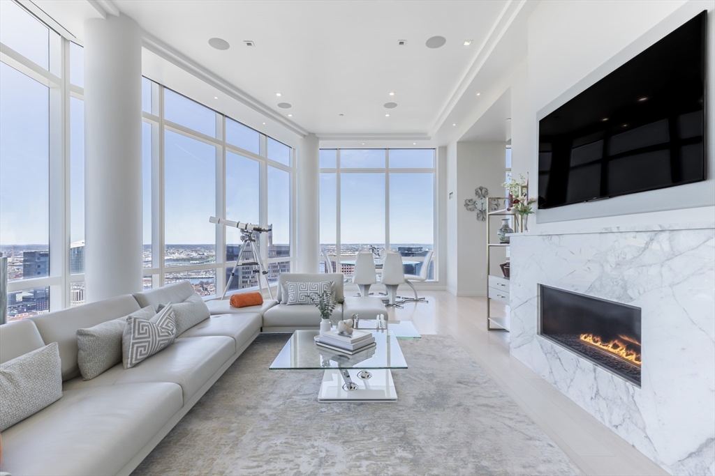 1 Franklin Street, Unit PH1B Boston, MA 02110 - Photo 5 of 42