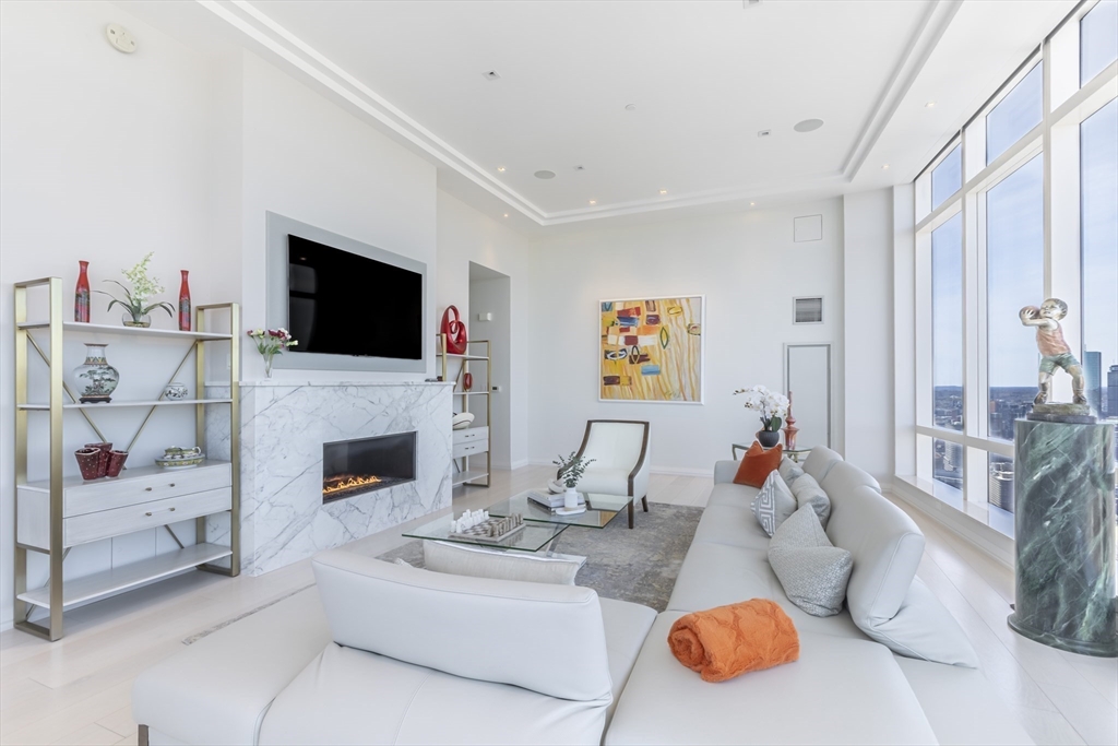 1 Franklin Street, Unit PH1B Boston, MA 02110 - Photo 6 of 42