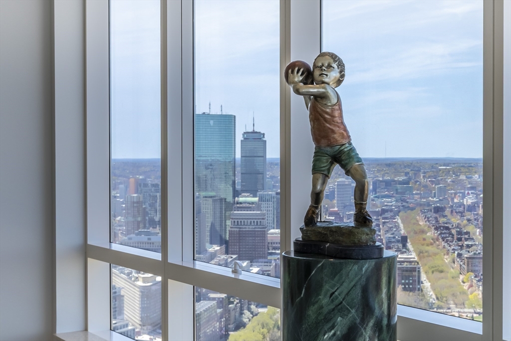 1 Franklin Street, Unit PH1B Boston, MA 02110 - Photo 9 of 42