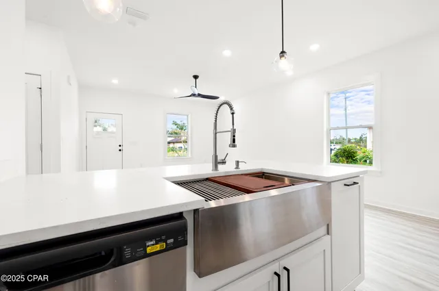 $249,900 | 2601 East 6th Street, Panama City, FL 32401