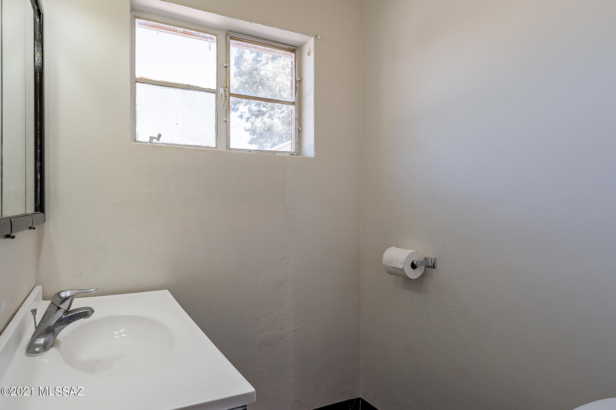 609 East Pastime Road Tucson, AZ 85705 - Photo 17 of 32