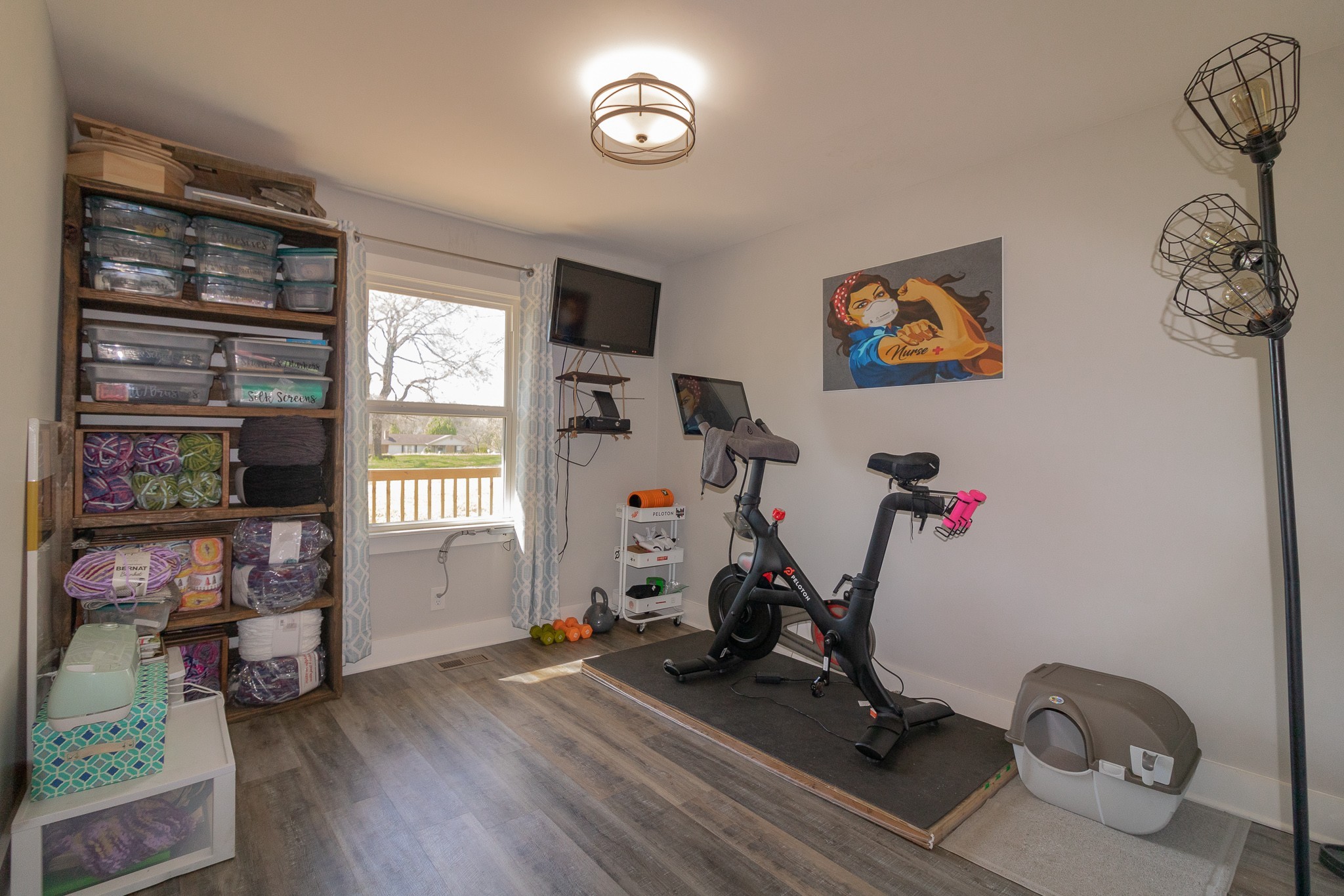 555 Lindsley Road Lebanon, TN 37090 - Photo 10 of 31 a view of a room with gym equipment