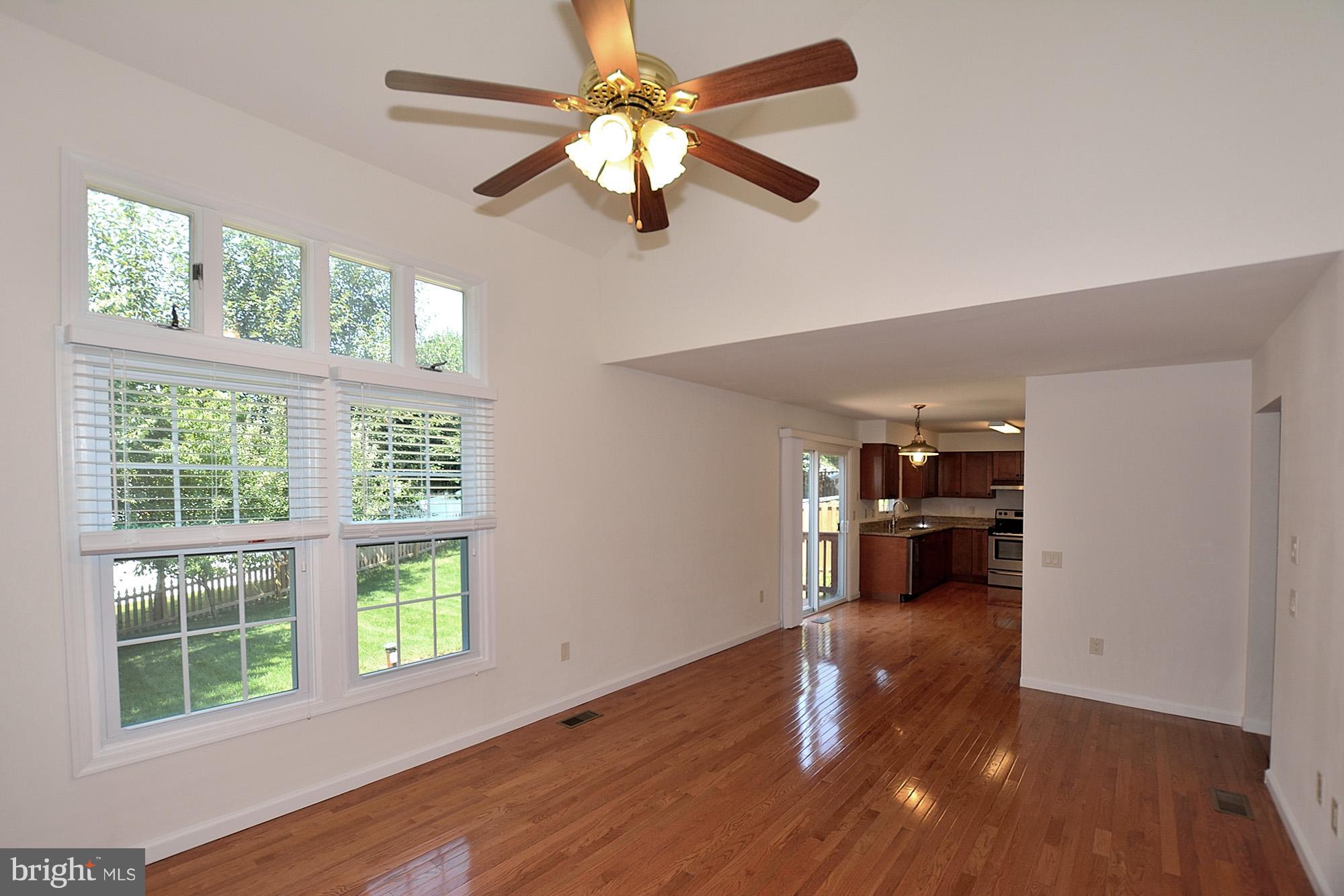13928 Riding Loop Drive North Potomac, MD 20878 - Photo 6 of 29 Breakfast RM.