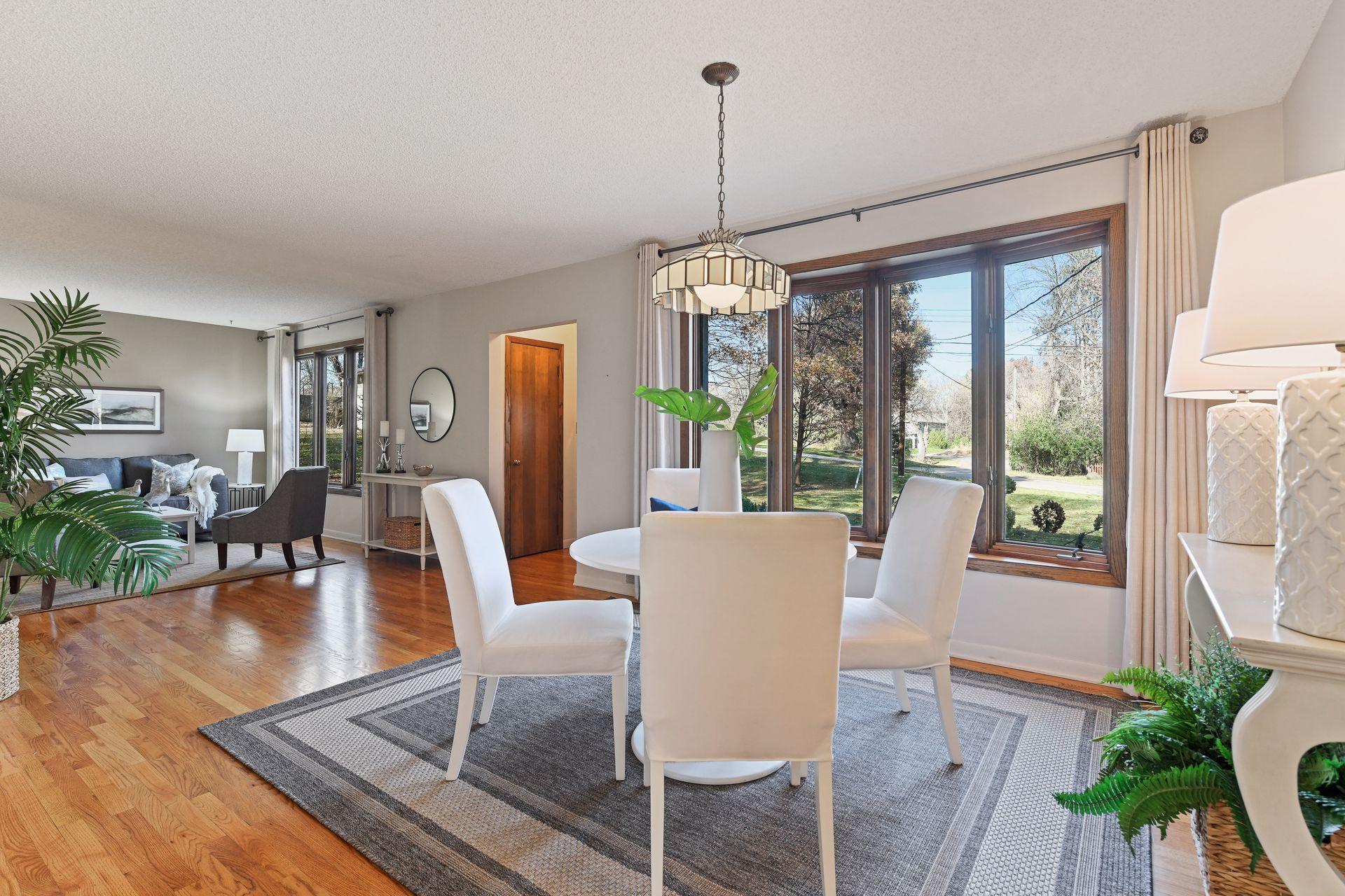 14625 Spring Lake Road Minnetonka, MN 55345 - Photo 8 of 32 Gallery Image 8