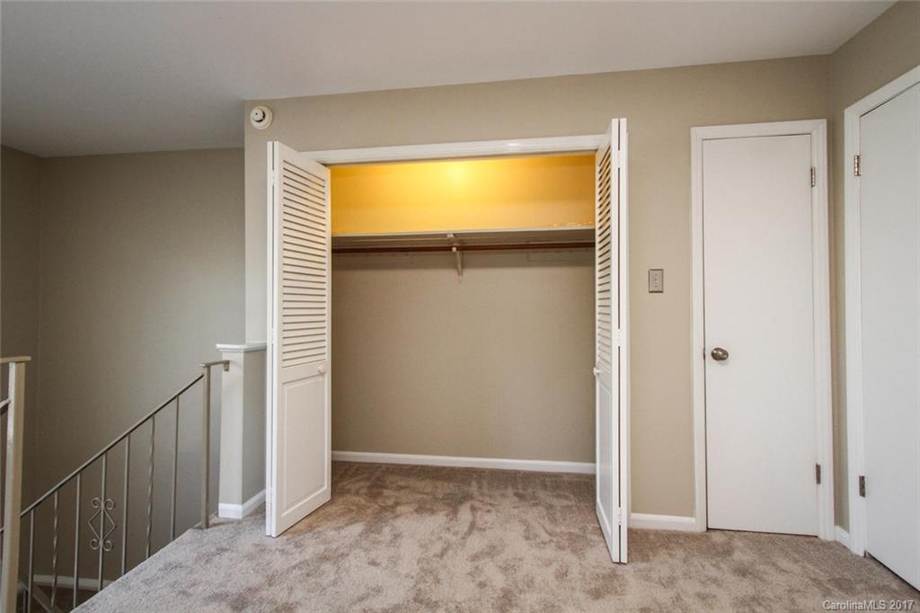 2225 Rexford Road, Unit 2225E Charlotte, NC 28211 - Photo 16 of 23 Gallery Image 16