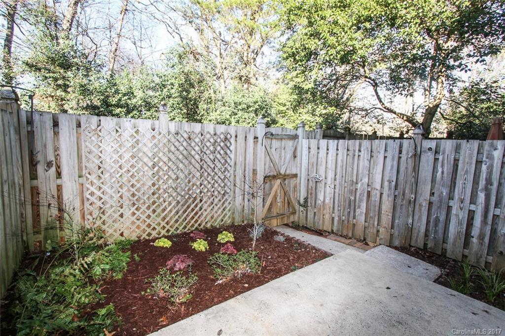 2225 Rexford Road, Unit 2225E Charlotte, NC 28211 - Photo 20 of 23 Gallery Image 20